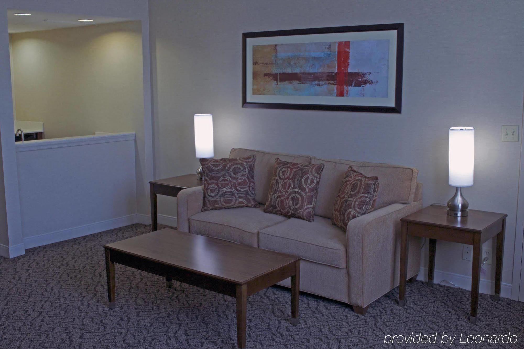 Doubletree By Hilton Norfolk Airport Hotel Kültér fotó